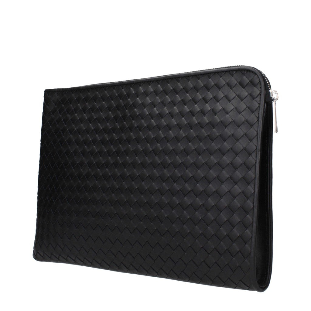Bottega Veneta Leren clutch met zilverkleurige details – Zwart
