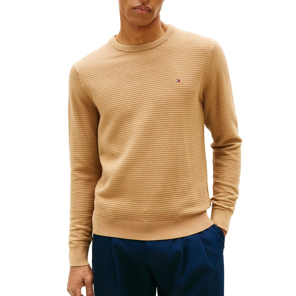Tommy Hilfiger Effen trui met ronde hals en geborduurd logo – Beige