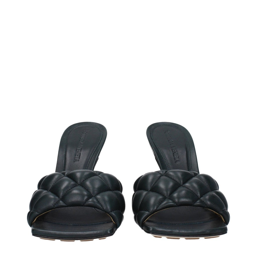 Bottega Veneta Leren sandalen met hak en rubberen zool – Donkergroen
