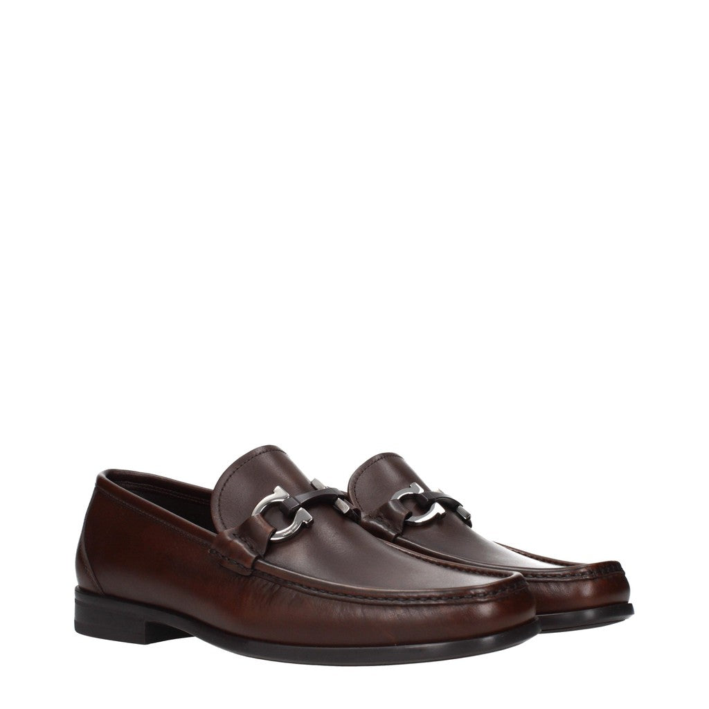 Salvatore Ferragamo Grandioso Loafers van leer – Bruin