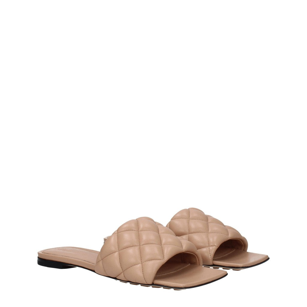 Bottega Veneta Leren sandalen met open neus – Zachtroze