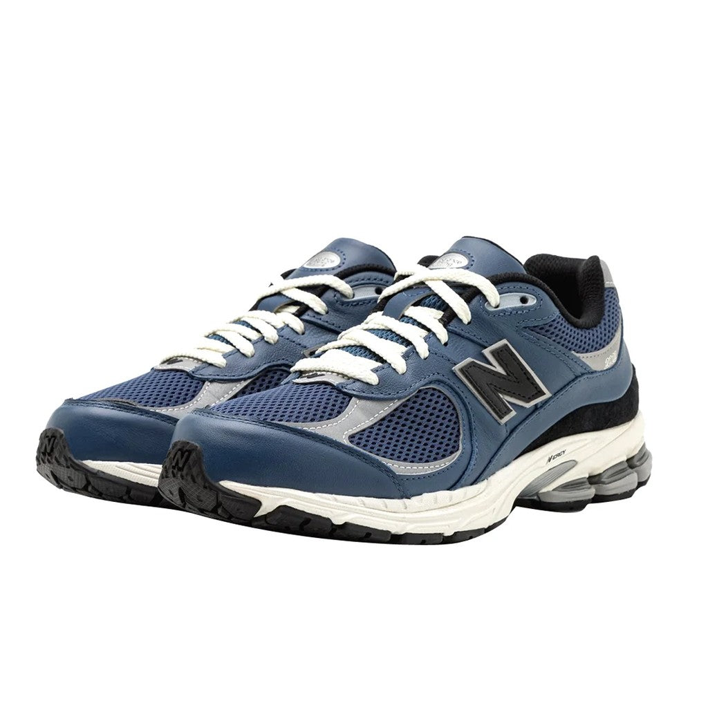 New Balance 2002R Sneakers – Blauw