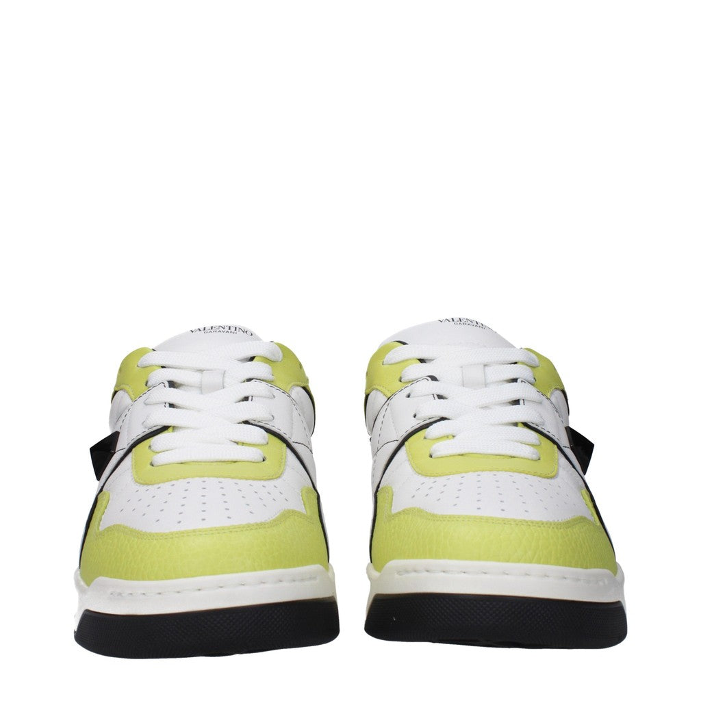 Valentino Garavani One Stud Sneakers van leer – Wit / Limegroen