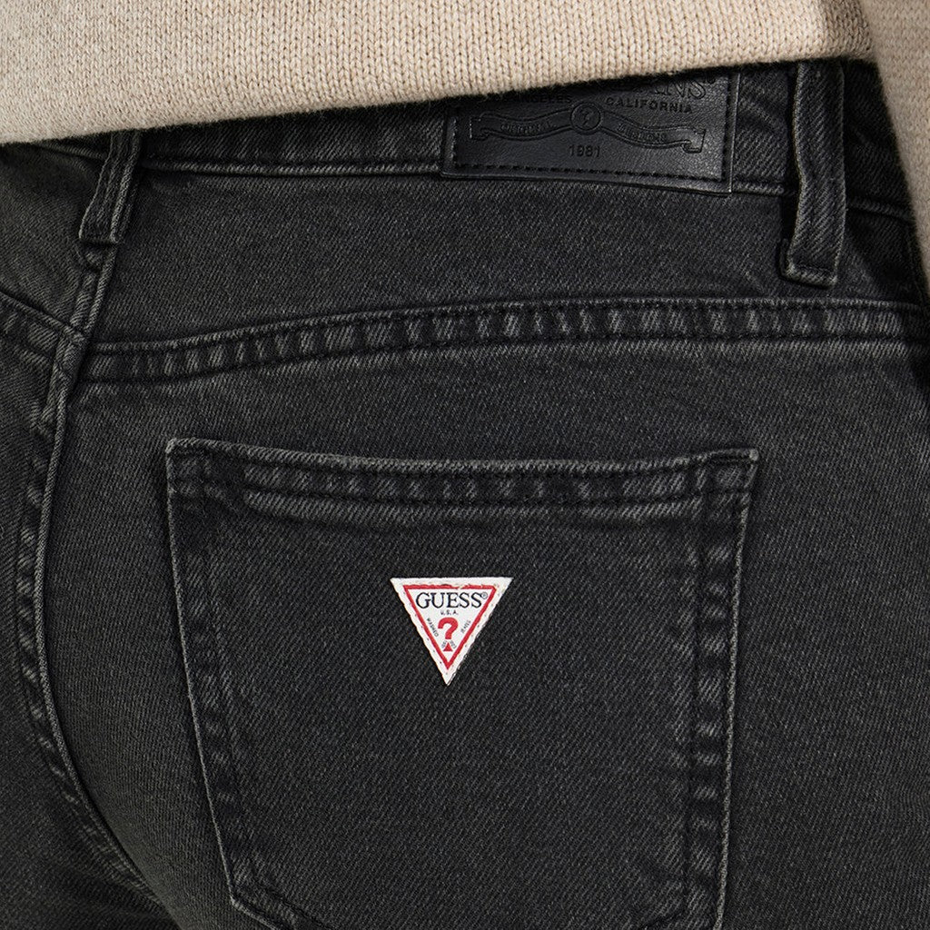 Guess Jeans met logo en vier zakken – Zwart