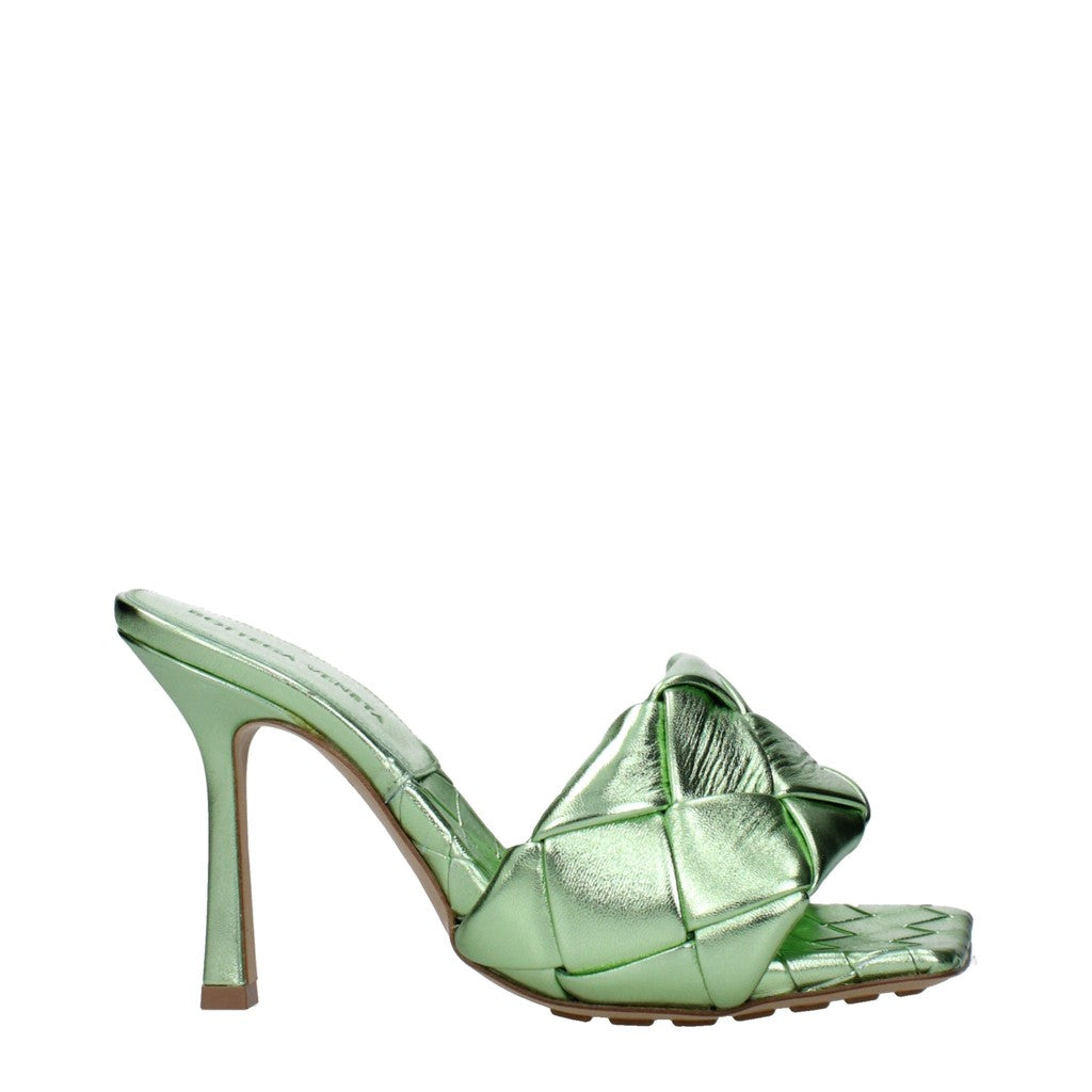 Bottega Veneta Leren sandalen met hak en rubberen zool – Lichtgroen