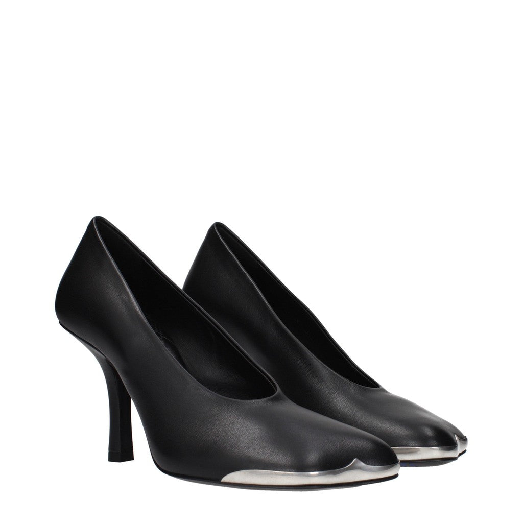 Burberry Pumps met ronde neus en leren zool – Zwart