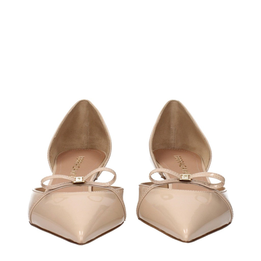 Salvatore Ferragamo Gyoia Pumps – Beige