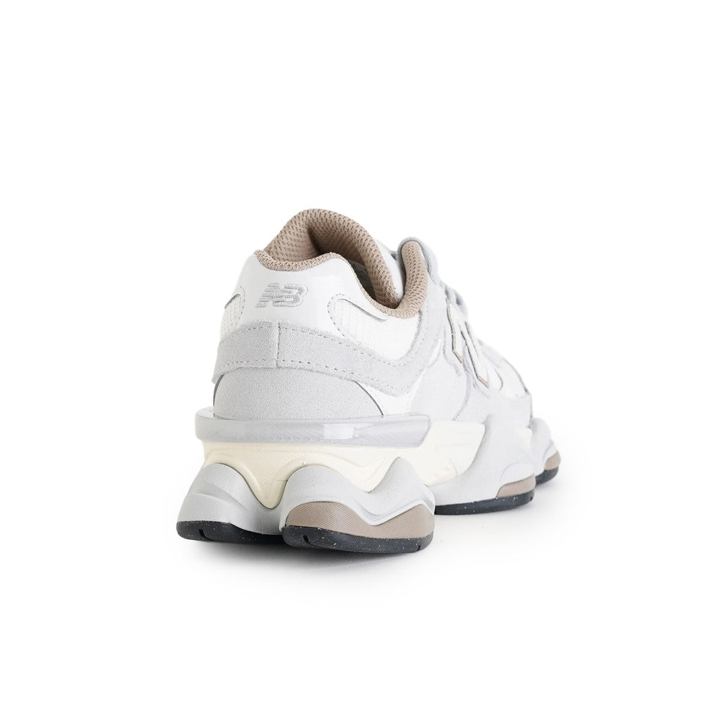 New Balance 9060 Sneakers – Wit