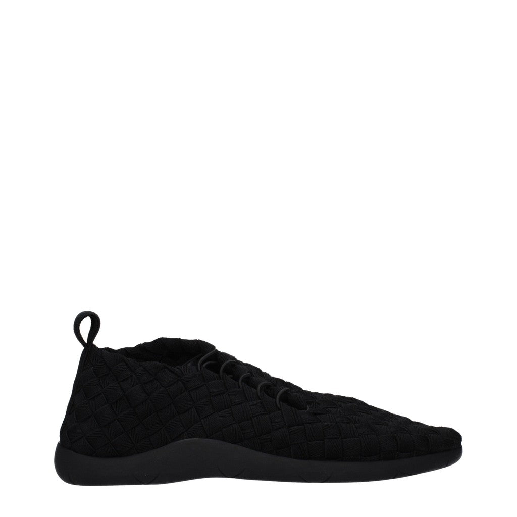 Bottega Veneta Sneakers van stof en leer met puntige neus – Zwart