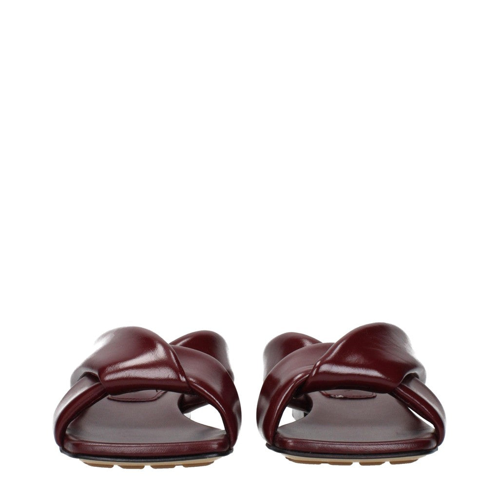 Bottega Veneta Leren sandalen met open neus – Bordeaux