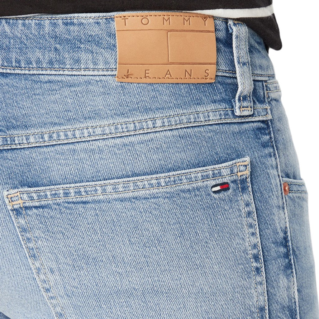 Tommy Jeans Ronnie Bermuda met zakken en logo – Middenblauw