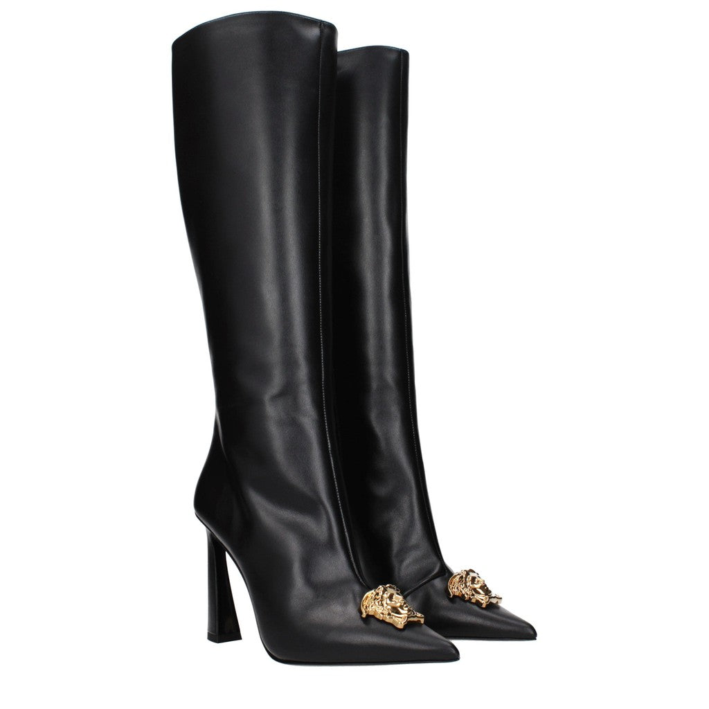 Versace Laarzen met hak en puntige neus – Zwart