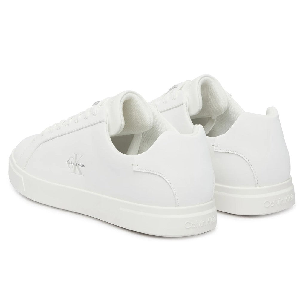 Calvin Klein Tweekleurige sneakers met veters en logo – Wit