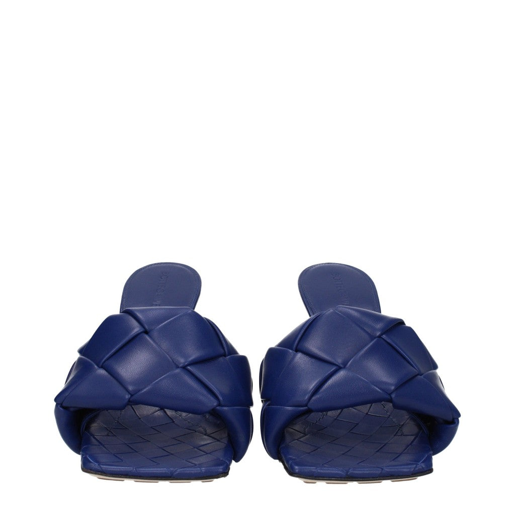 Bottega Veneta Leren sandalen met hak en leren zool – Marineblauw