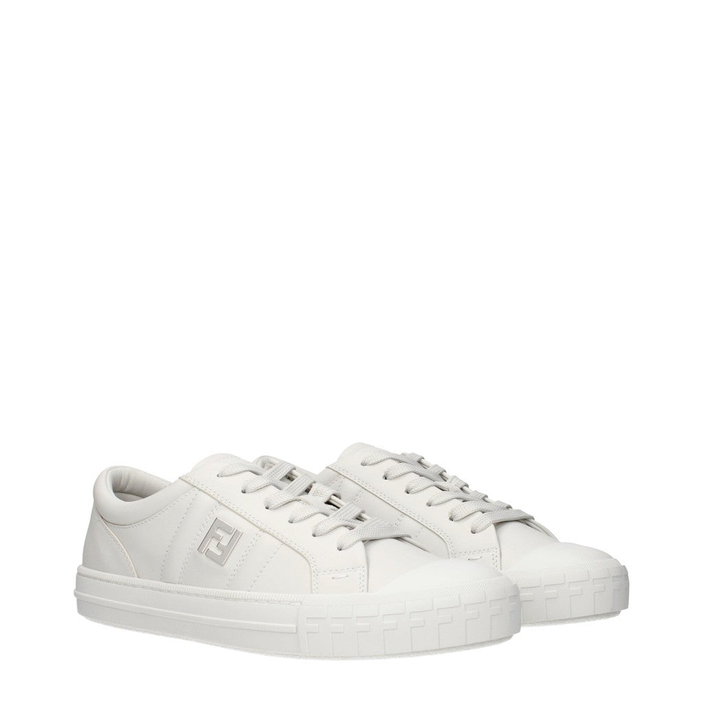 Fendi Leren sneakers met zilverkleurige details – Wit