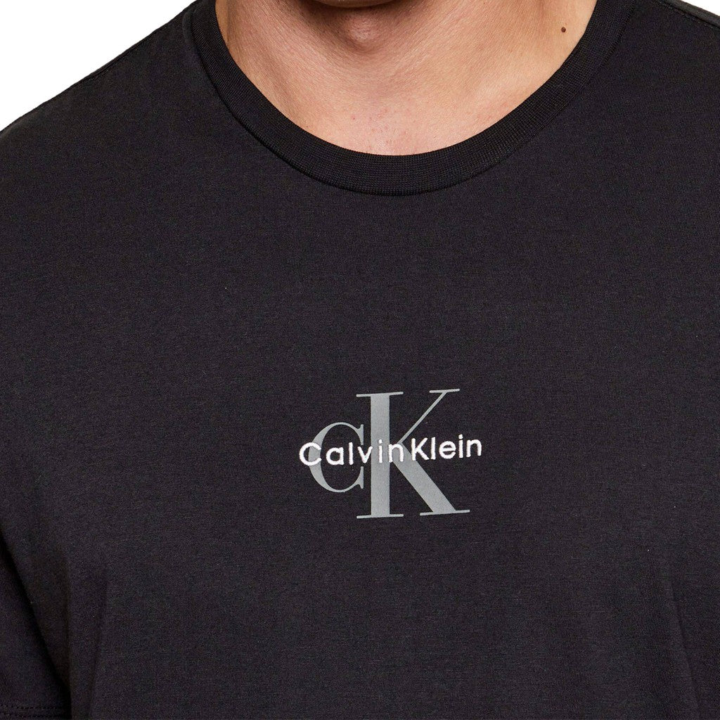 Calvin Klein T-shirt met geborduurd logo – Zwart