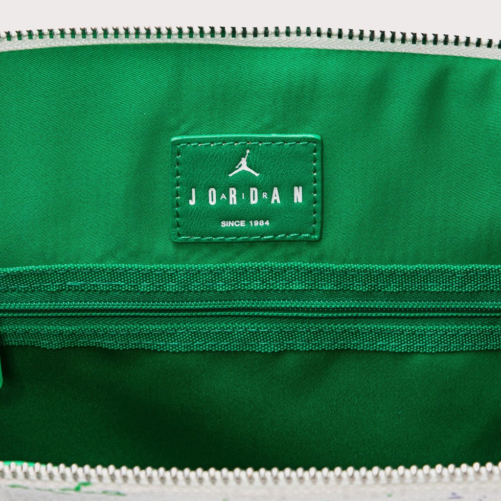 Jordan Duffeltas Large – Gebroken wit