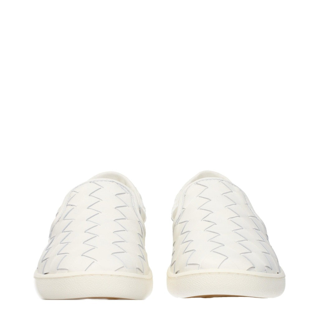 Bottega Veneta Sneakers met rubberen zool en ronde neus – Beige / Wit