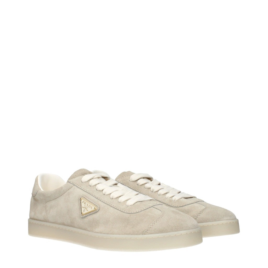 Prada Lane Suède sneakers met goudkleurige details – Beige