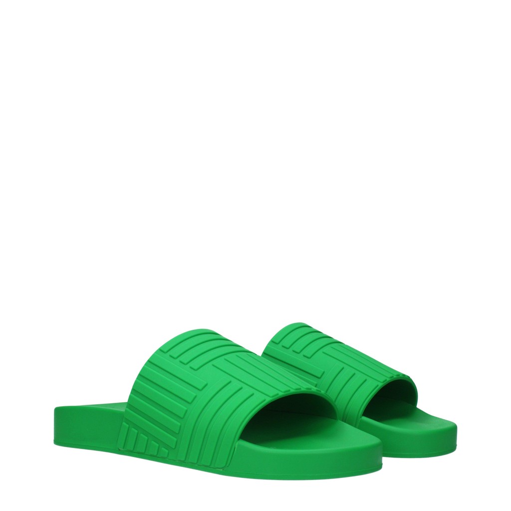 Bottega Veneta Rubberen slippers met open neus – Groen