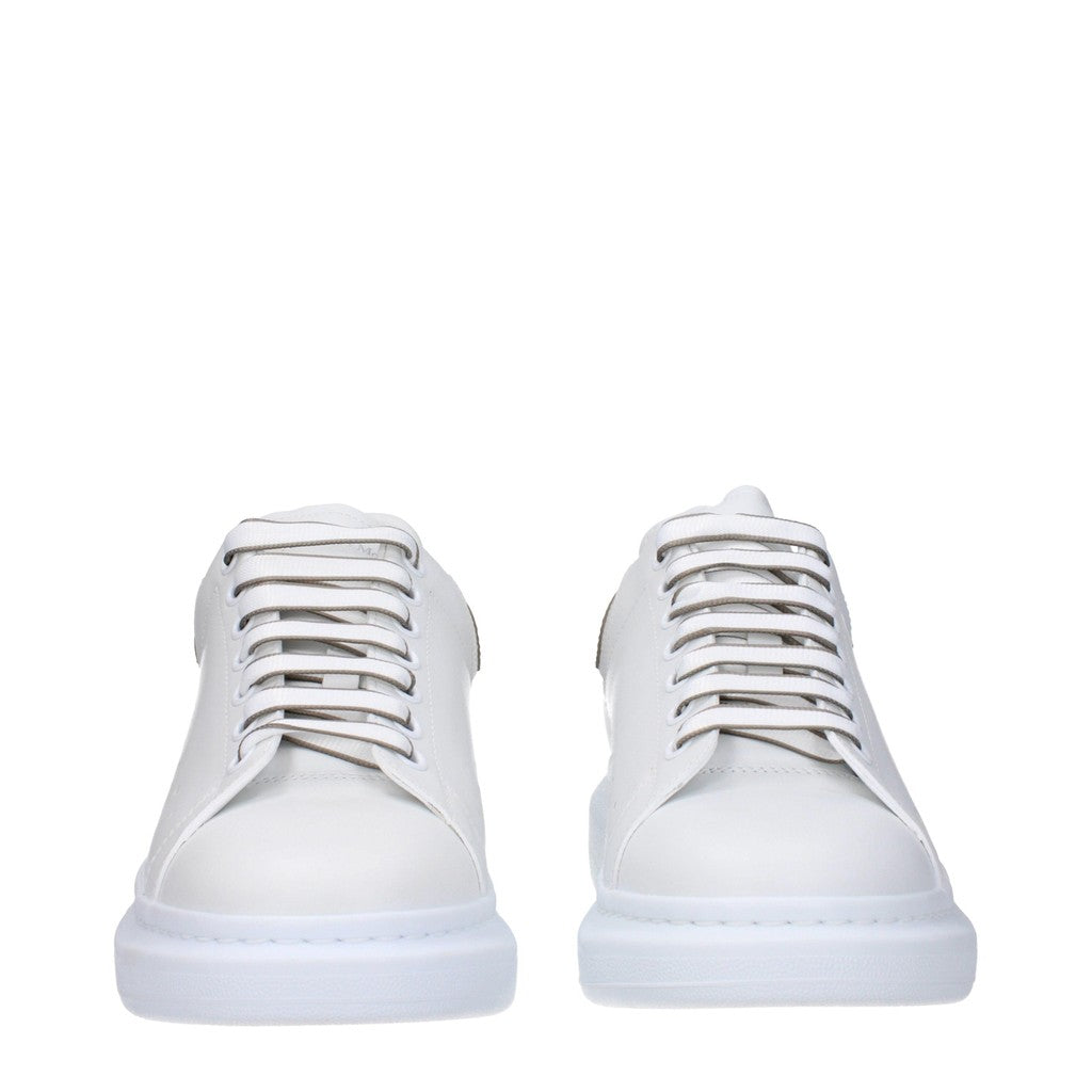 Alexander McQueen Oversized Sneakers met hak en rubberen zool – Wit