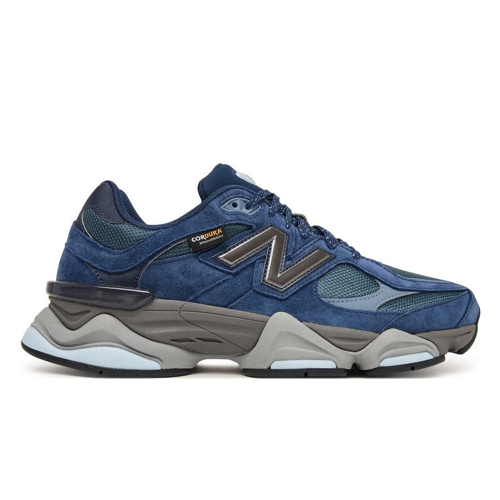 New Balance 9060 Sneakers – Donkerblauw