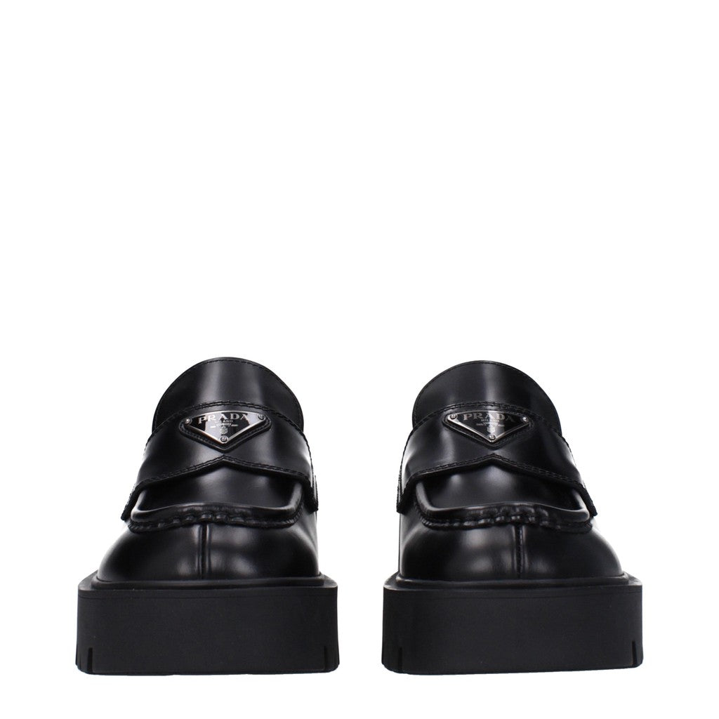 Prada Geborsteld leren loafers met vierkante neus – Zwart