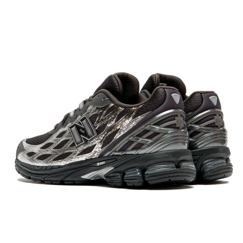 New Balance 1906R Sneakers – Zwart / Zilver