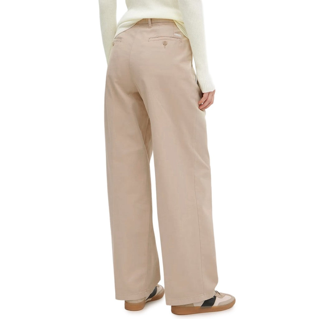 Guess Broek met vier zakken en logo – Zand