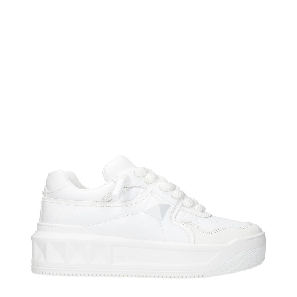 Valentino Garavani One Stud XL Sneakers – Wit