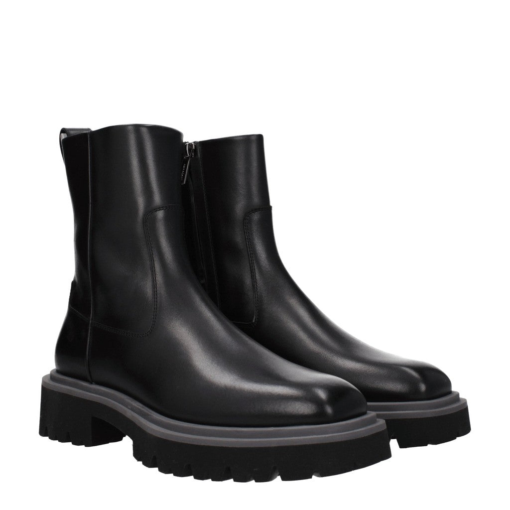 Salvatore Ferragamo Fulvio Enkellaarzen – Zwart
