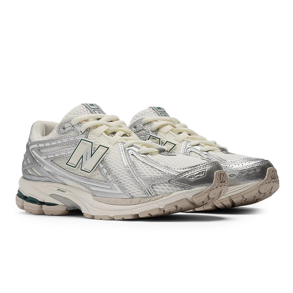 New Balance 1906R Sneakers – Zilver