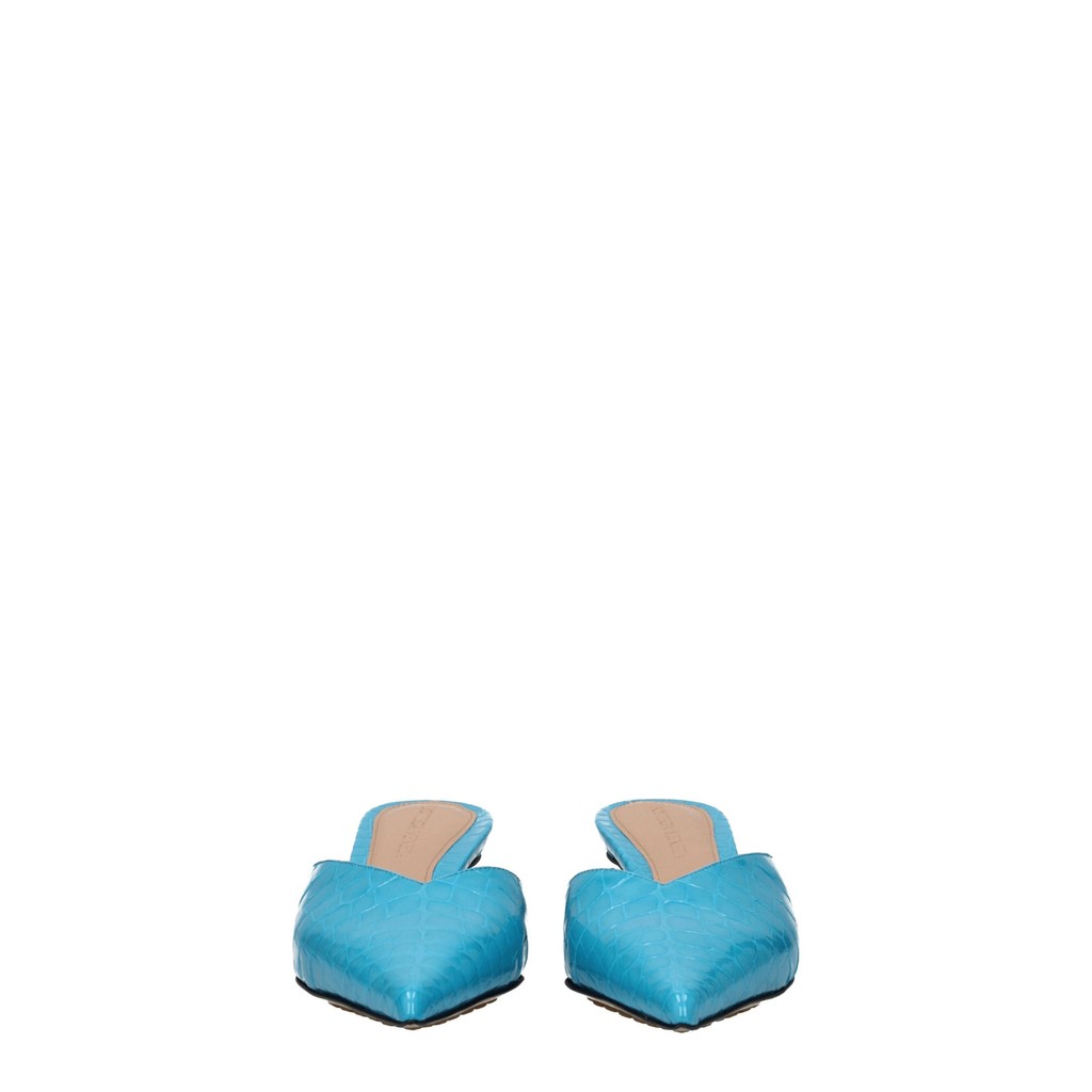 Bottega Veneta Muiltjes van lakleer met hak – Turquoise