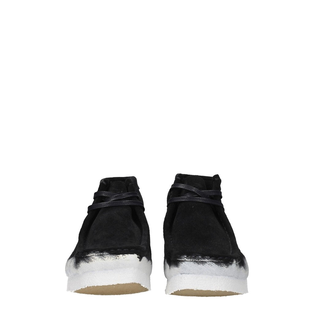 Clarks Wallabee Boot Enkellaarzen – Zwart / Wit