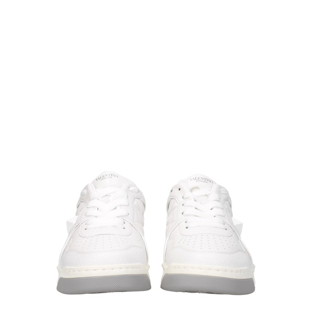 Valentino Garavani One Stud Sneakers van leer – Wit
