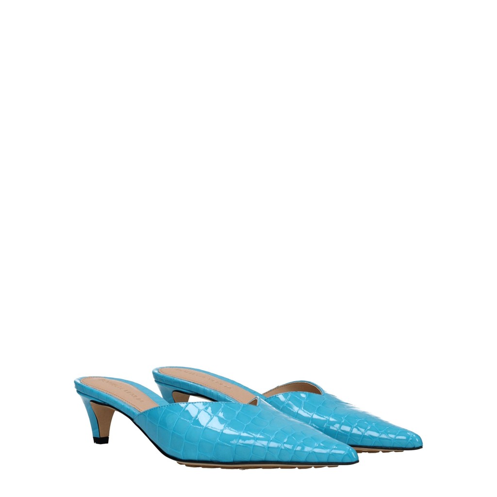 Bottega Veneta Muiltjes van lakleer met hak – Turquoise