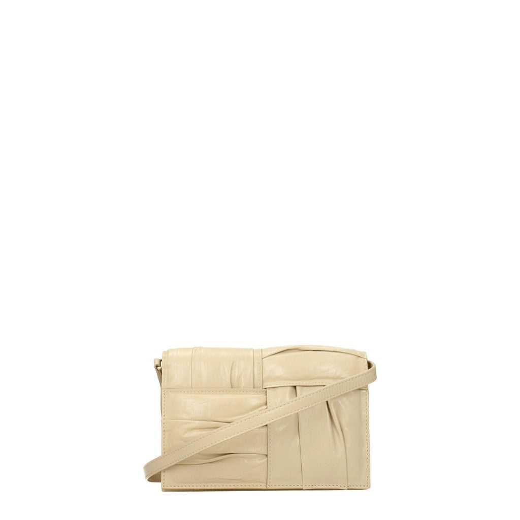 Bottega Veneta Platte leren crossbodytas – Beige