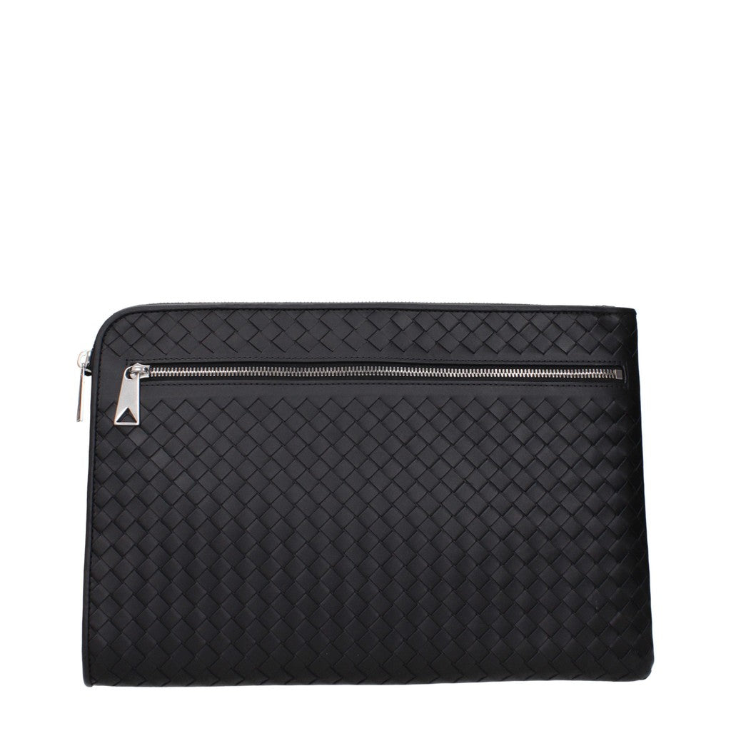Bottega Veneta Leren clutch met zilverkleurige details – Zwart