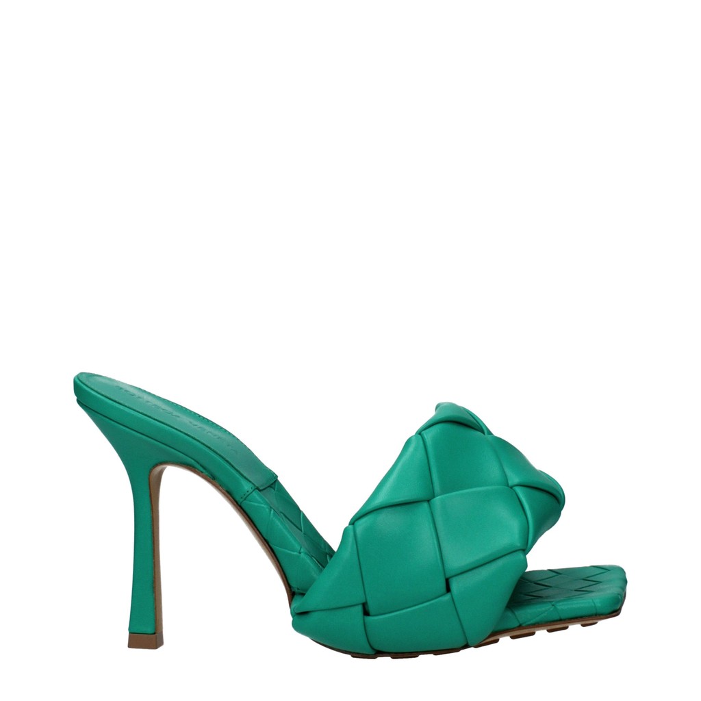 Bottega Veneta Leren sandalen met hak en leren zool – Groen