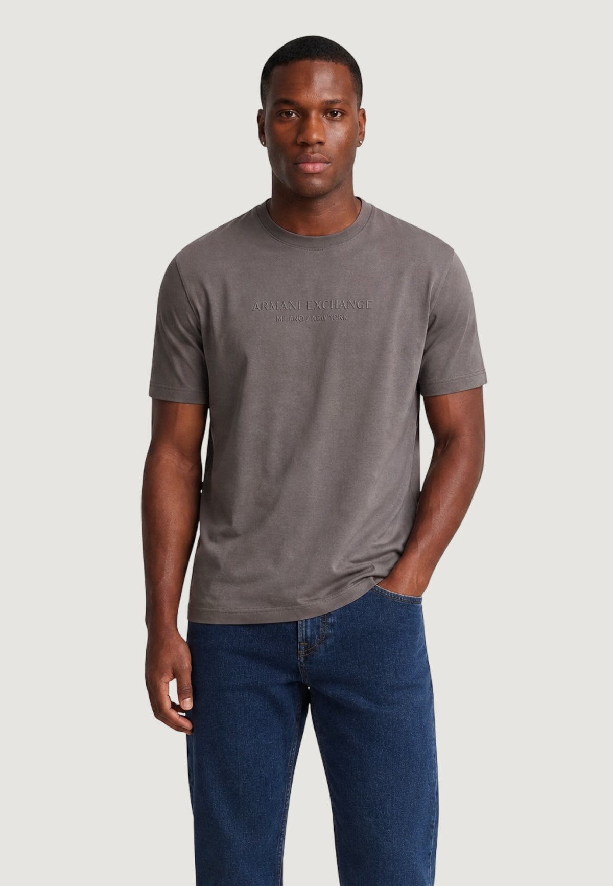 Armani Exchange T-shirt met Print en Klassieke Kraag – Bruin