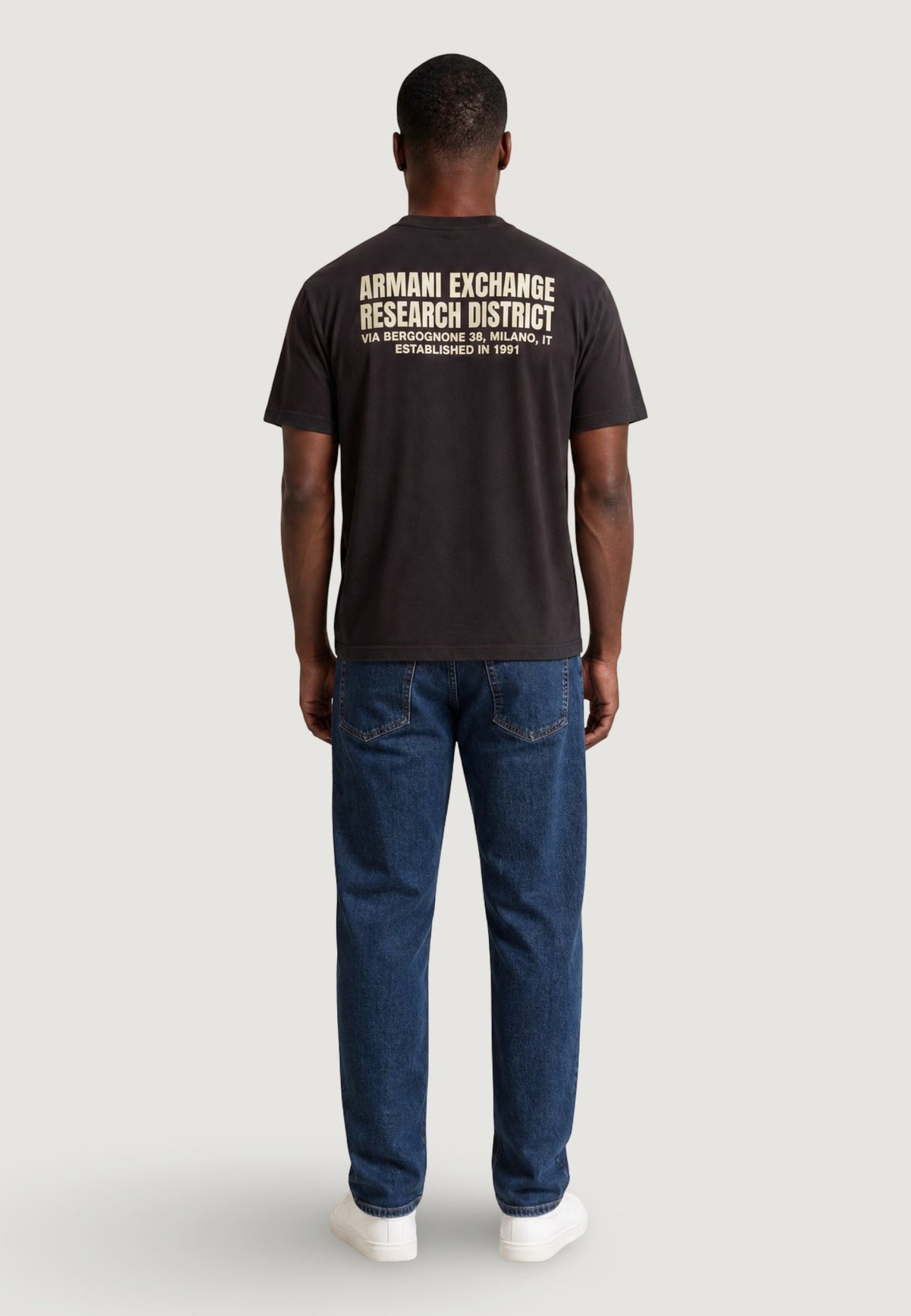 Armani Exchange T-shirt met Print – Bruin