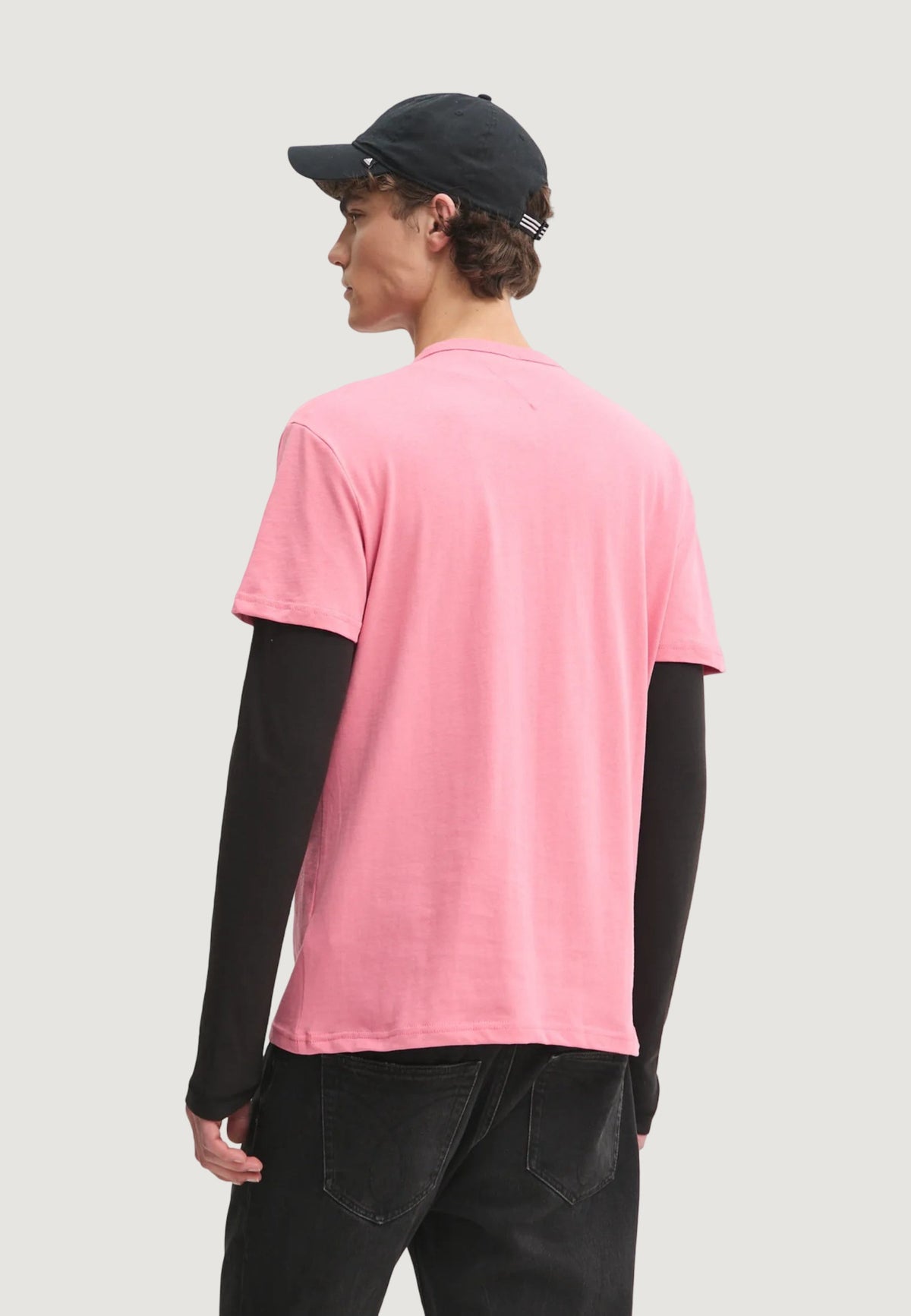 Tommy Hilfiger Regular fit T-shirt met badge – Roze
