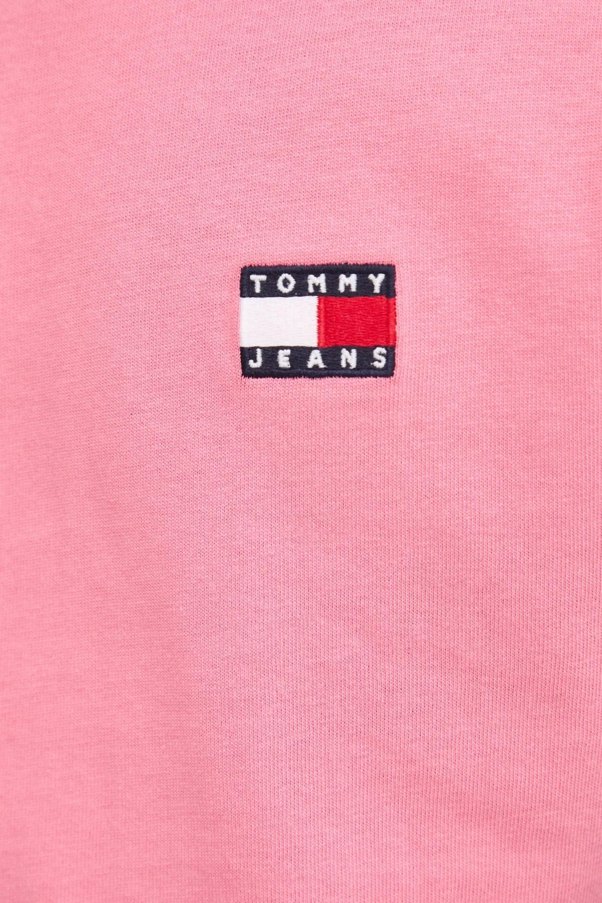Tommy Hilfiger Regular fit T-shirt met badge – Roze