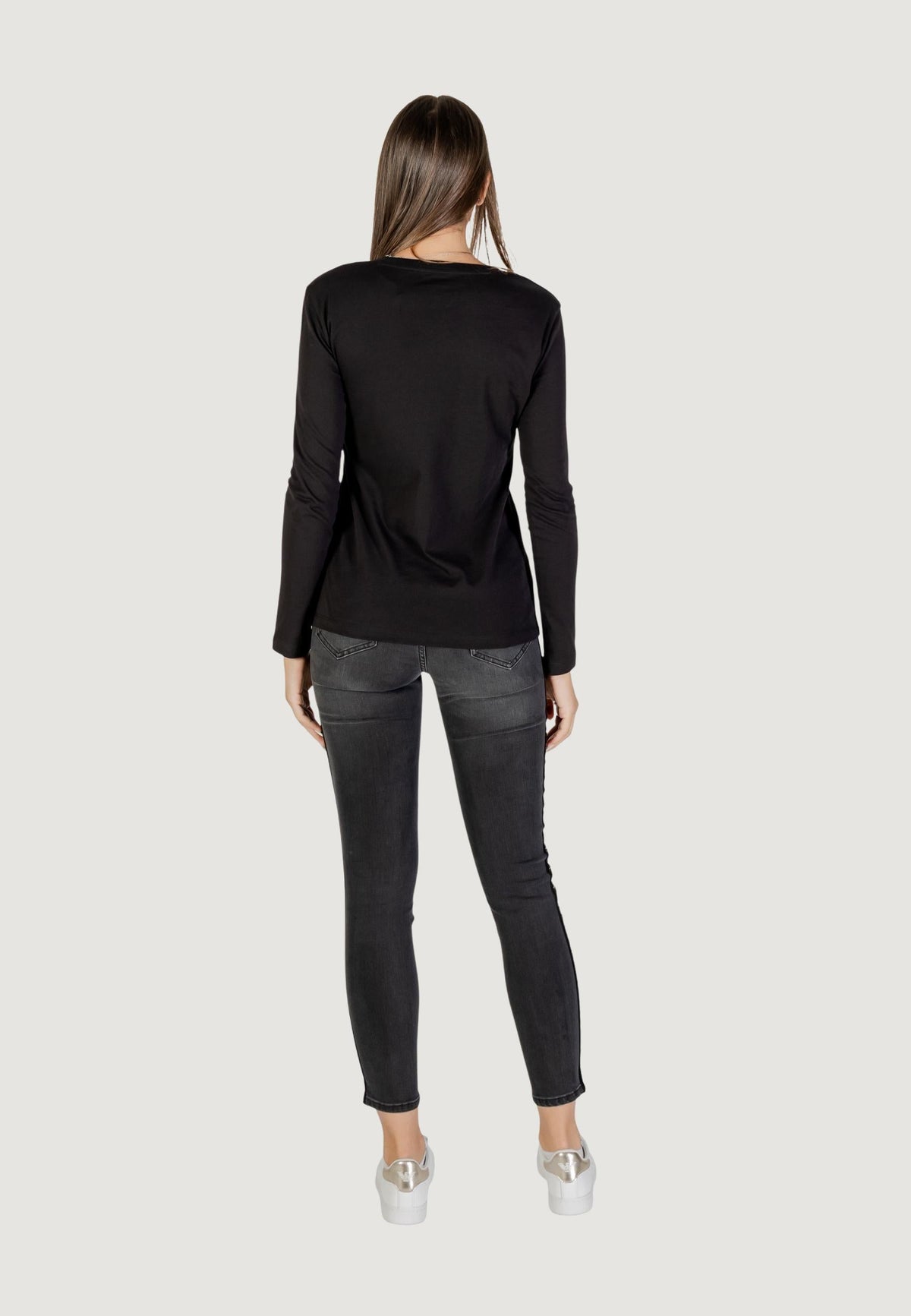 Armani Exchange T-shirt met Lange Mouwen Dames – Zwart