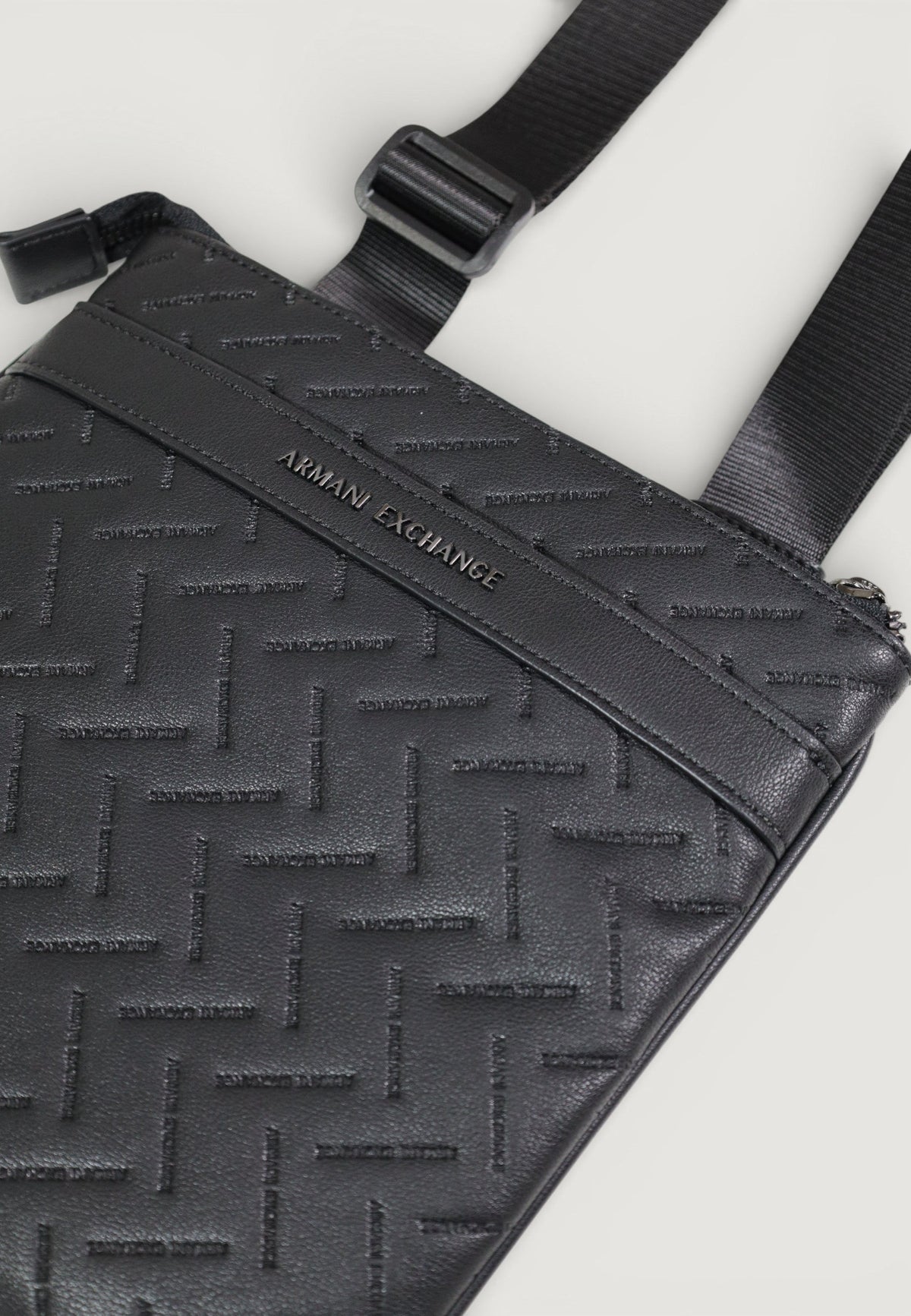 Armani Exchange Schoudertas – Zwart