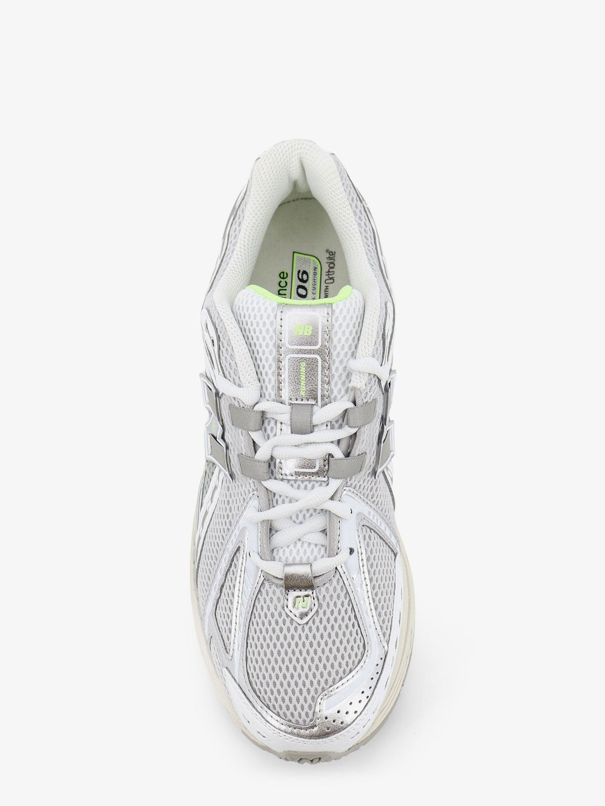 New Balance 1906 Sneakers – Zilver