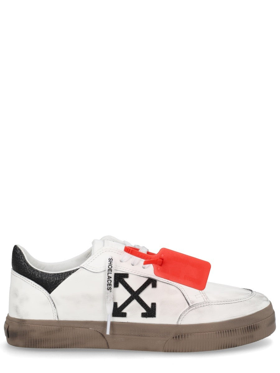 Off-White Vulcanized Sneakers – Zwart