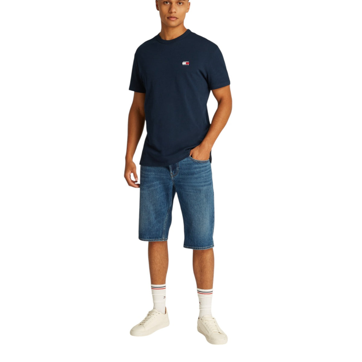 Tommy Hilfiger Regular fit T-shirt met badge – Marineblauw